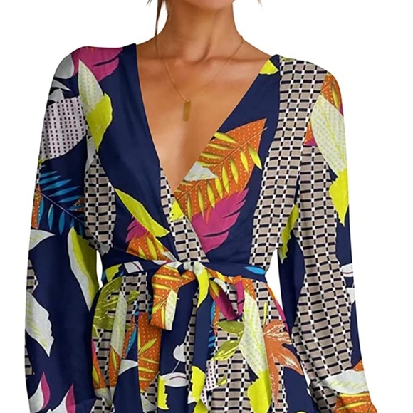 Women's Dress Deep V-Neck long sleeve - Picture 2 of 8